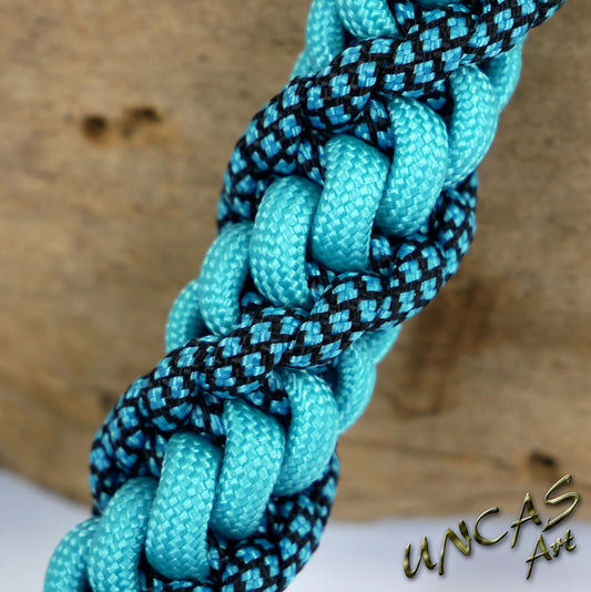 Paracord Schlüsselanhänger TWISTER - diamond türkis / hell türkis