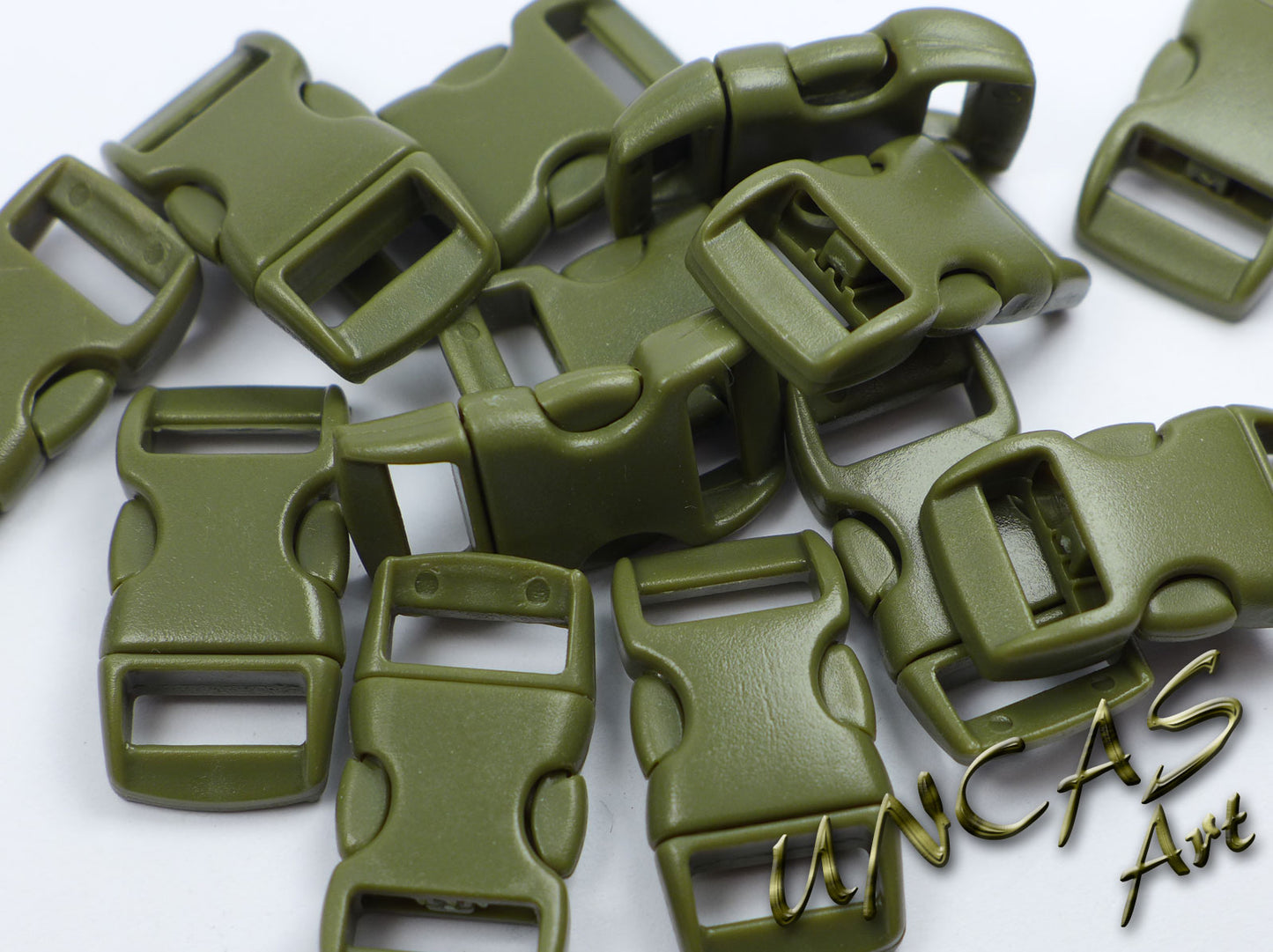 Paracord Steckschnalle Steckverschluss gebogen 10 mm - olive grün