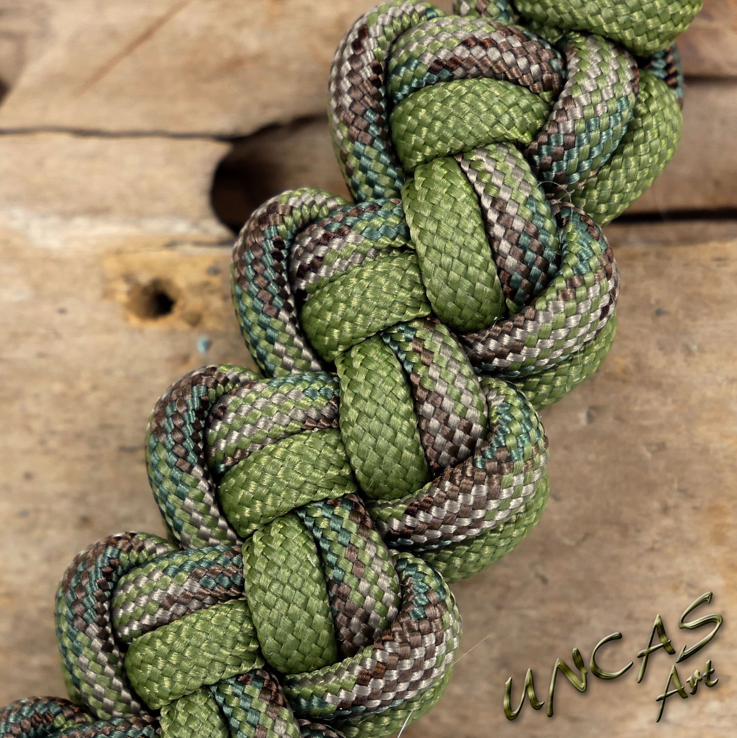 Paracord Schlüsselanhänger VIPER multicam camo / moos grün