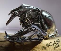 Bild von Dinosaurier Smilodon Säbelzahntiger Skull Anhänger Metall - exklusives Paracord Zubehör